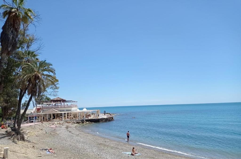 Апартаменты Balneario Pedregalejo Loft C Малага Экстерьер фото
